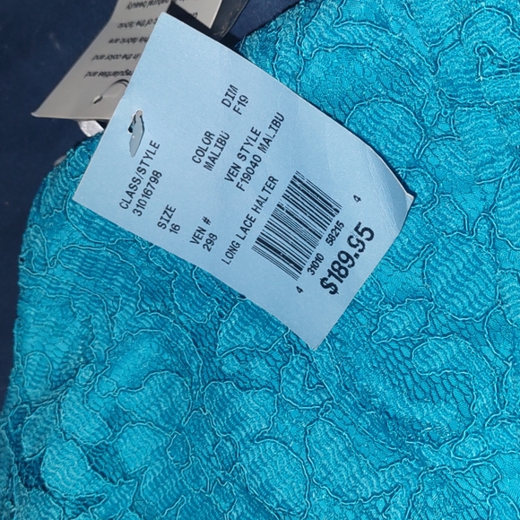 Bride's maid dress turquoise size 16 from David's bridal. - Picture 1 of 2